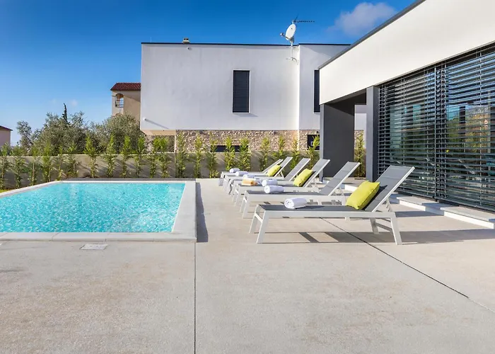 Σπίτι διακοπών Gorgeous In With Wifi Vodnjan